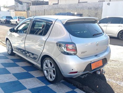 RENAULT Sandero 2.0 16V 4P RS FLEX, Foto 3
