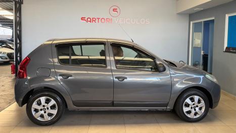 RENAULT Sandero , Foto 4
