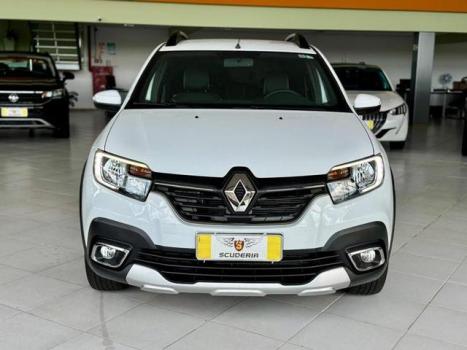 RENAULT Stepway 1.6 16V 4P FLEX INTENSE X-TONIC AUTOMTICO CVT, Foto 2