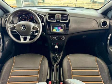 RENAULT Stepway 1.6 16V 4P FLEX INTENSE X-TONIC AUTOMTICO CVT, Foto 8