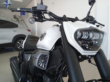 SHINERAY Titanium 250 , Foto 3