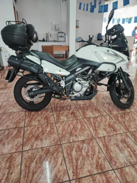 SUZUKI DL 650 V-Strom ABS, Foto 4