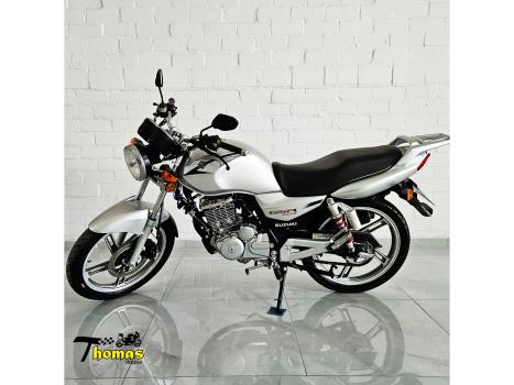 SUZUKI GSR 150 , Foto 10