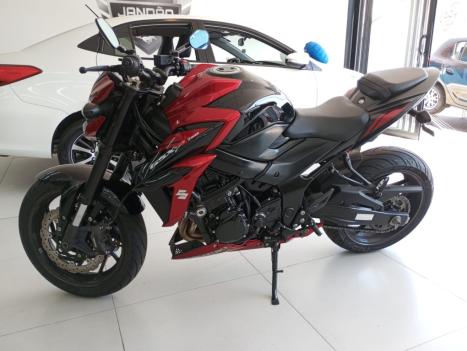 SUZUKI GSX 750 F , Foto 2