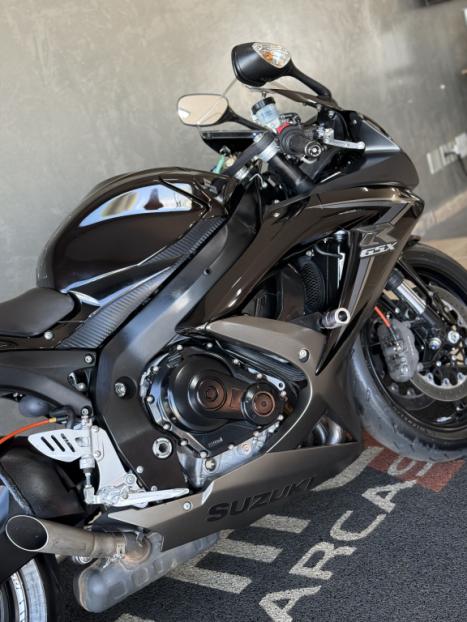 SUZUKI GSX-R 750 Srad , Foto 7