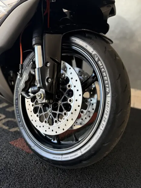 SUZUKI GSX-R 750 Srad , Foto 9