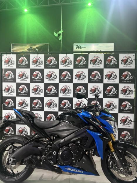 SUZUKI GSX-S 1000 A, Foto 1