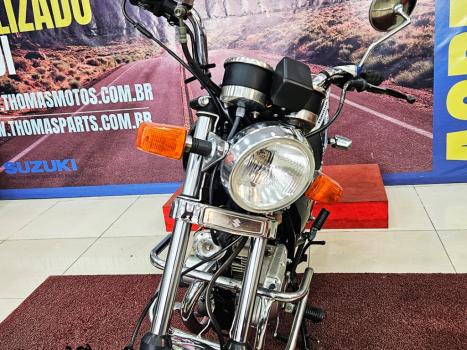 SUZUKI Intruder 125 , Foto 2