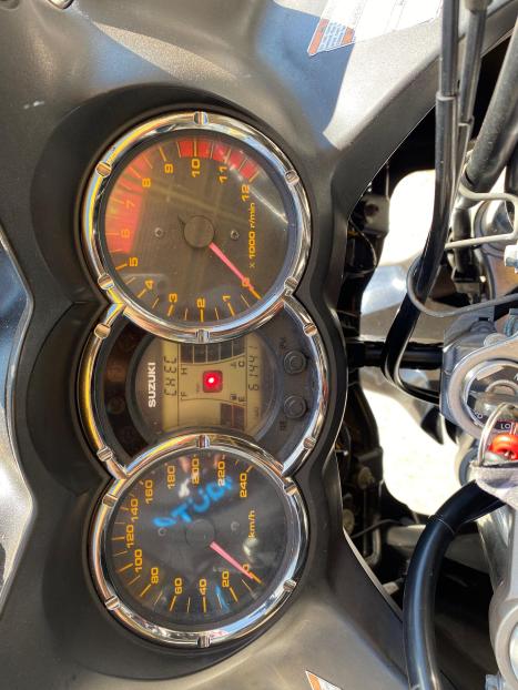SUZUKI V-Strom DL 1000 A, Foto 7