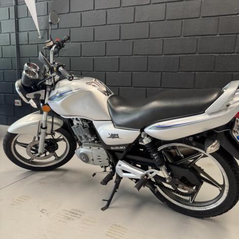 SUZUKI Yes 125 SE, Foto 4