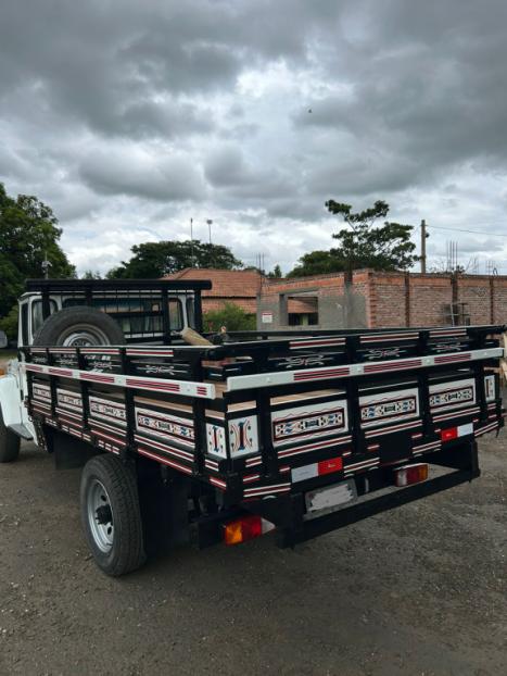 TOYOTA Bandeirante Pick-up 4.0 OJ50LV-B 4X4 CHASSI LONGO DIESEL, Foto 4