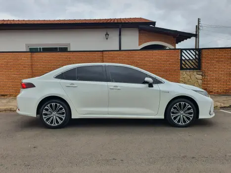 TOYOTA Corolla 1.8 16V 4P FLEX HBRIDO ALTIS A PREMIUM AUTOMTICO CVT, Foto 4