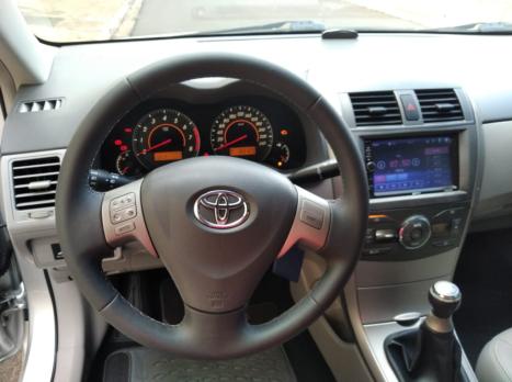 TOYOTA Corolla 1.8 16V 4P XEI, Foto 2