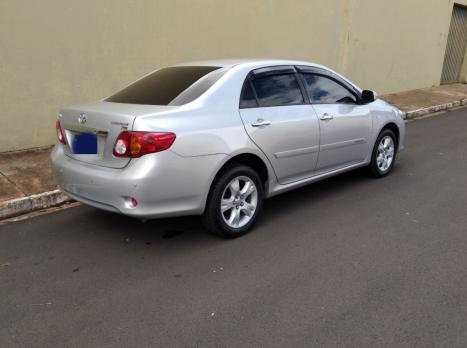 TOYOTA Corolla 1.8 16V 4P XEI, Foto 4