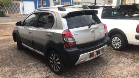 TOYOTA Etios Cross 1.5 16V 4P, Foto 7