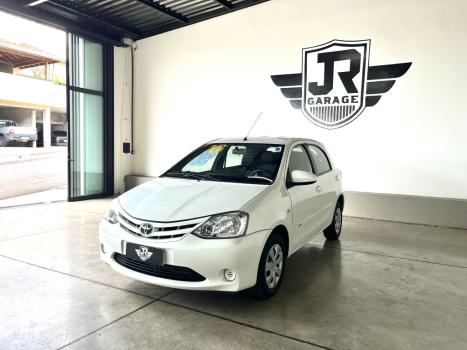 TOYOTA Etios Hatch 1.5 16V 4P FLEX XS, Foto 1