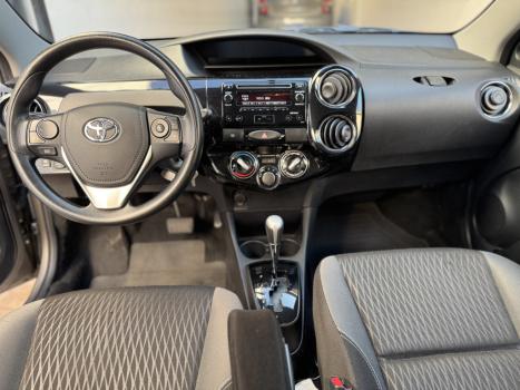 TOYOTA Etios Hatch 1.5 16V 4P FLEX X PLUS AUTOMTICO, Foto 7