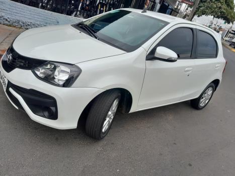 TOYOTA Etios Hatch 1.5 16V 4P FLEX X PLUS AUTOMTICO, Foto 2