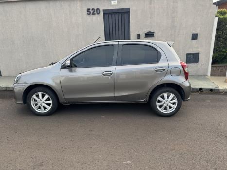 TOYOTA Etios Hatch 1.5 16V 4P FLEX X PLUS AUTOMTICO, Foto 2