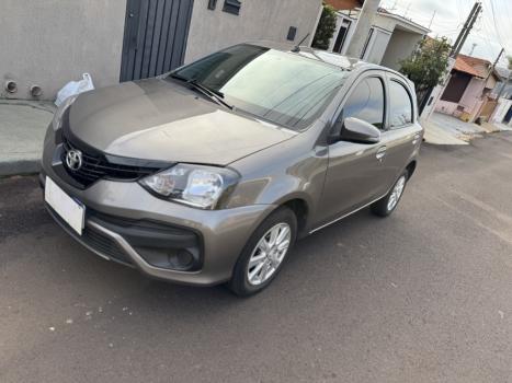 TOYOTA Etios Hatch 1.5 16V 4P FLEX X PLUS AUTOMTICO, Foto 5