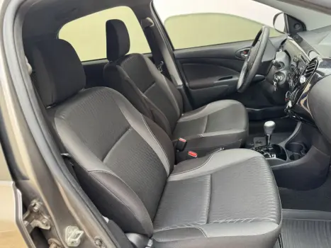 TOYOTA Etios Hatch 1.5 16V 4P FLEX X PLUS AUTOMTICO, Foto 10
