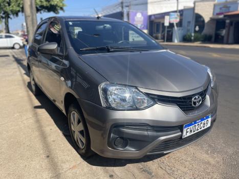 TOYOTA Etios Hatch 1.5 16V 4P FLEX XS AUTOMTICO, Foto 2