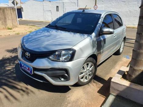 TOYOTA Etios Hatch 1.5 16V 4P FLEX X PLUS AUTOMTICO, Foto 1