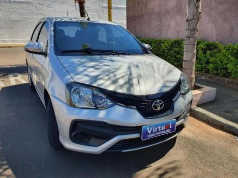 TOYOTA Etios Hatch 1.5 16V 4P FLEX X PLUS AUTOMTICO, Foto 3