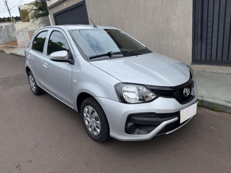 TOYOTA Etios Hatch 1.3 16V 4P FLEX X AUTOMTICO, Foto 9