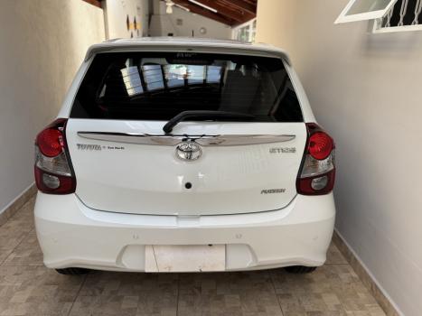 TOYOTA Etios Hatch 1.5 16V 4P FLEX PLATINUM AUTOMTICO, Foto 10