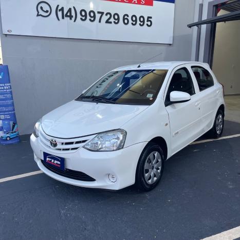 TOYOTA Etios Hatch 1.3 16V 4P FLEX X, Foto 1