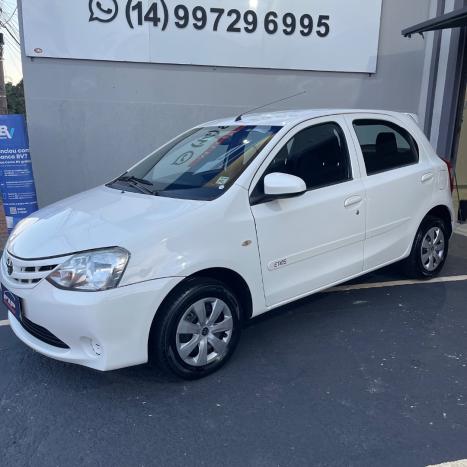 TOYOTA Etios Hatch 1.3 16V 4P FLEX X, Foto 5