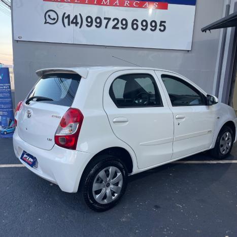 TOYOTA Etios Hatch 1.3 16V 4P FLEX X, Foto 11