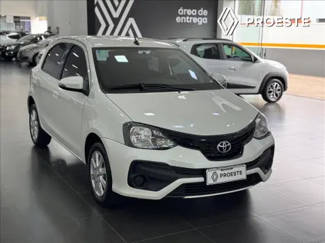 TOYOTA Etios Hatch 1.5 16V 4P FLEX X PLUS AUTOMTICO, Foto 1