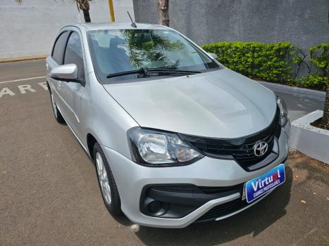 TOYOTA Etios Hatch 1.5 16V 4P FLEX X PLUS AUTOMTICO, Foto 2