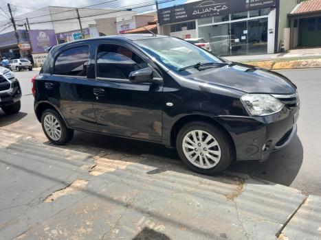 TOYOTA Etios Hatch 1.5 16V 4P FLEX XLS, Foto 1