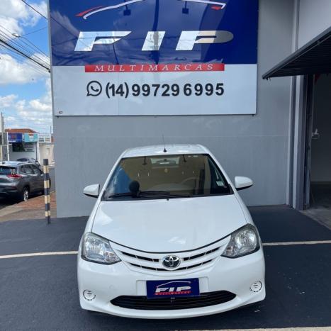 TOYOTA Etios Hatch 1.3 16V 4P FLEX, Foto 9