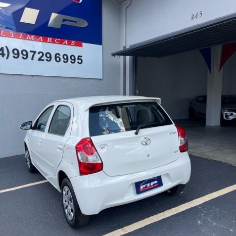 TOYOTA Etios Hatch 1.3 16V 4P FLEX, Foto 10