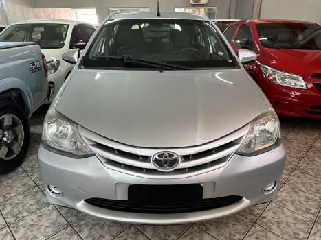 TOYOTA Etios Hatch 1.3 16V 4P FLEX X AUTOMTICO, Foto 5