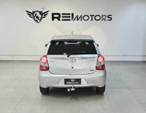 TOYOTA Etios Hatch 1.5 16V 4P FLEX XLS AUTOMTICO, Foto 6