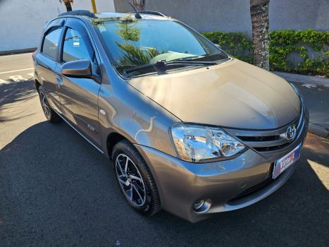 TOYOTA Etios Hatch 1.5 16V 4P FLEX XS AUTOMTICO, Foto 1