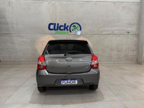 TOYOTA Etios Hatch 1.5 16V 4P FLEX XS AUTOMTICO, Foto 4