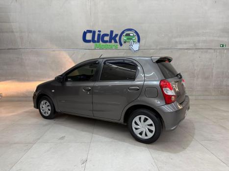 TOYOTA Etios Hatch 1.5 16V 4P FLEX XS AUTOMTICO, Foto 5