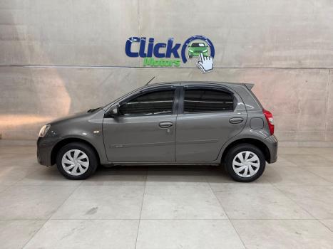 TOYOTA Etios Hatch 1.5 16V 4P FLEX XS AUTOMTICO, Foto 6