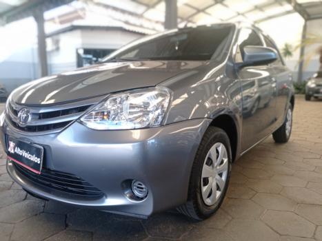 TOYOTA Etios Hatch 1.3 16V 4P FLEX X, Foto 4