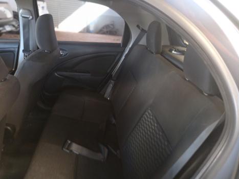 TOYOTA Etios Hatch 1.3 16V 4P FLEX X, Foto 16