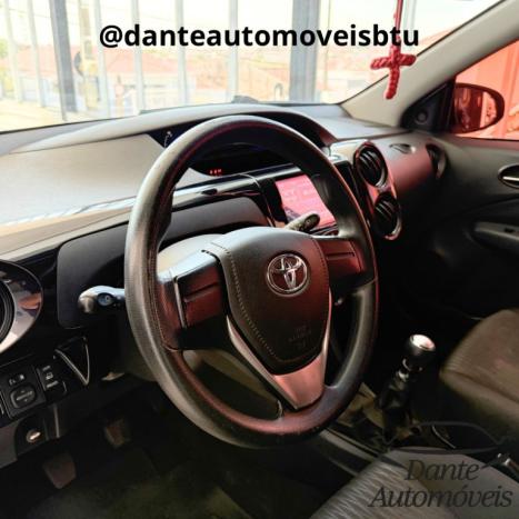 TOYOTA Etios Hatch 1.3 16V 4P FLEX X, Foto 5
