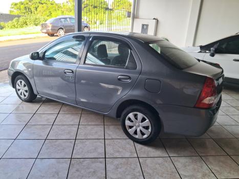 TOYOTA Etios Sedan 1.5 16V 4P FLEX XS, Foto 4