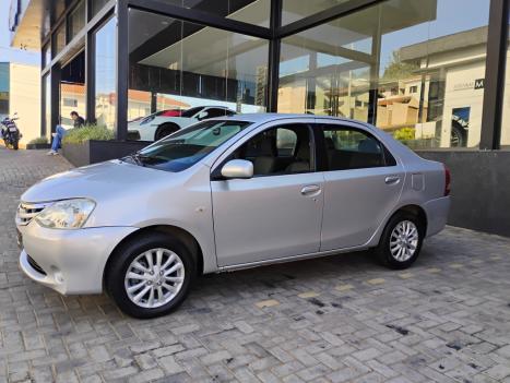 TOYOTA Etios Sedan 1.5 16V 4P FLEX XLS, Foto 3