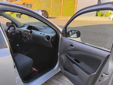 TOYOTA Etios Sedan 1.5 16V 4P FLEX XLS, Foto 17
